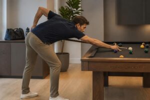 découvrez comment la pratique du billard peut influencer les lombalgies et apprendre des conseils pour prévenir et gérer les douleurs lombaires liées à ce sport.