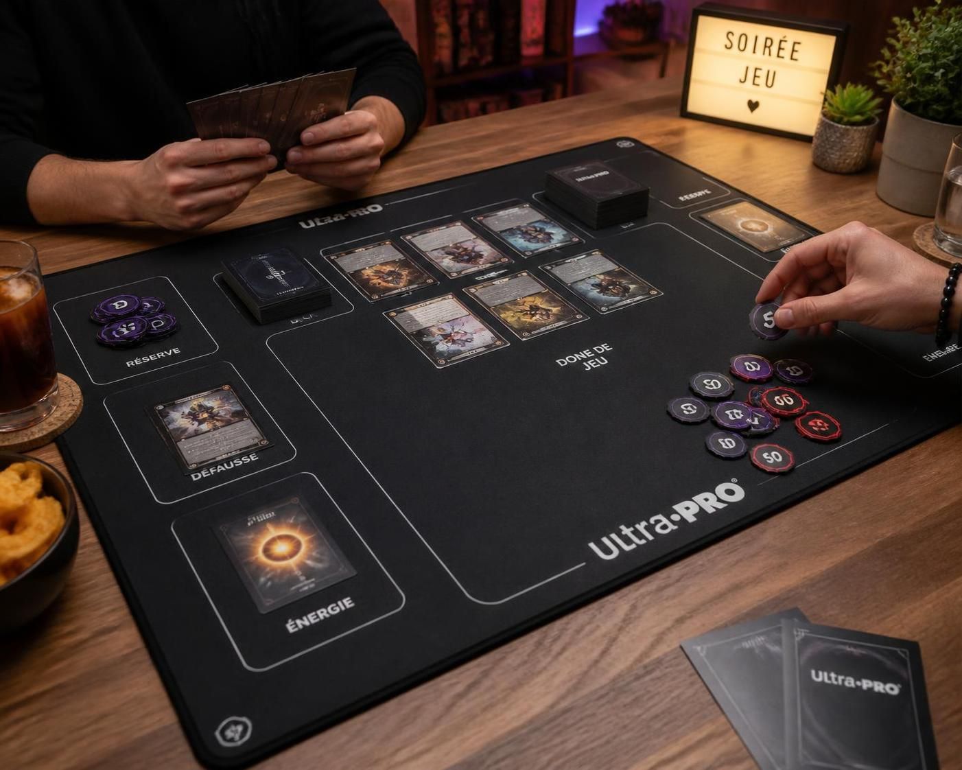 découvrez notre comparaison détaillée entre les tapis de jeu ultrapro et giganta pour cartes. trouvez le choix idéal pour vos parties en 2026 grâce à notre guide complet et conseils d'experts.