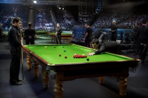 découvrez les préparatifs intensifs et les enjeux majeurs des championnats d'europe de snooker 2026, un événement incontournable pour les passionnés et les professionnels du sport.